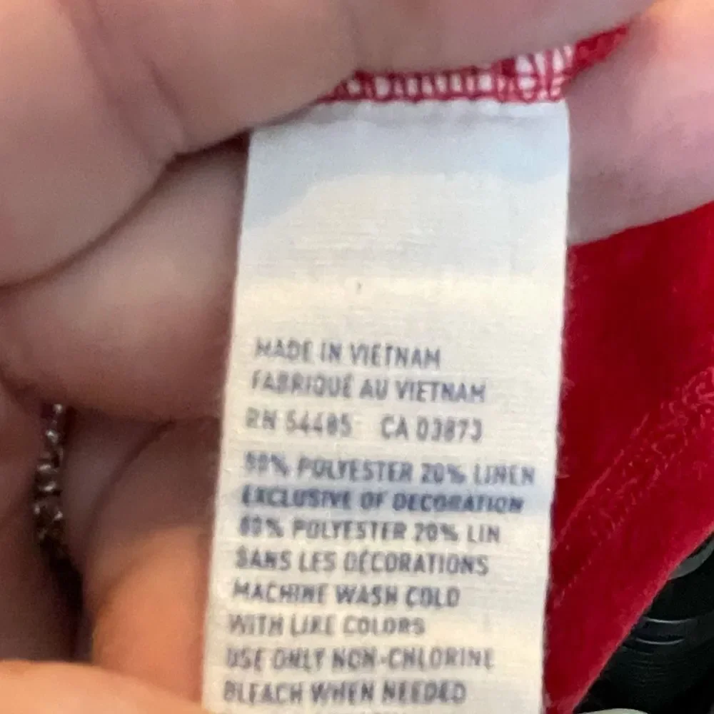 American Eagle Red Top